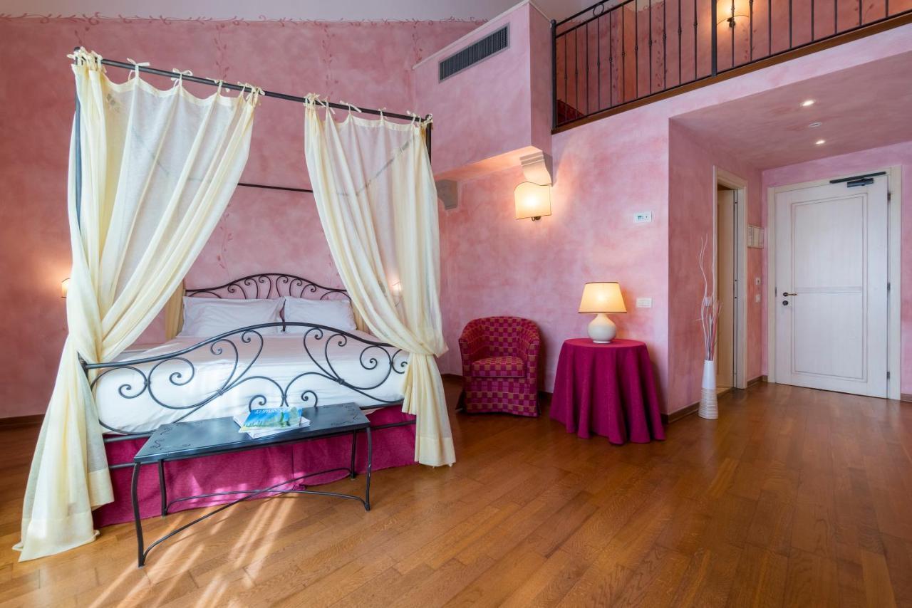 Hotel Borgo Di Cortefreda - Place Of Charme Tavarnelle Val di Pesa Zewnętrze zdjęcie